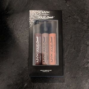 *SALE* NWT NYX Liquid Suede limited edition
